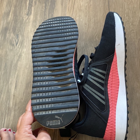 Puma Sneakers - Picture 5 of 5